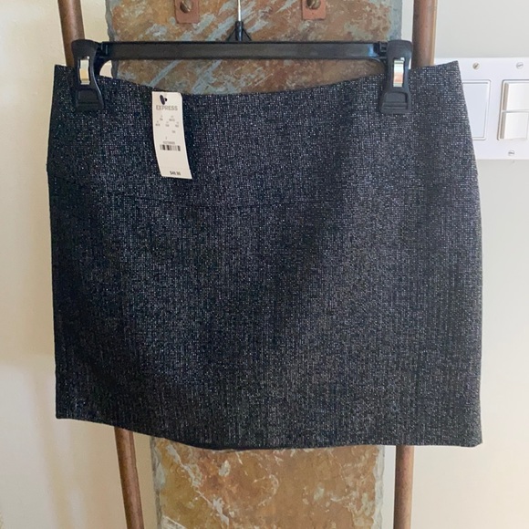 Express size 2 black sparkly skirt - Picture 1 of 3